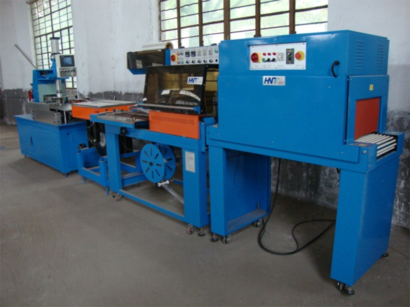Heat Shrinking Machine