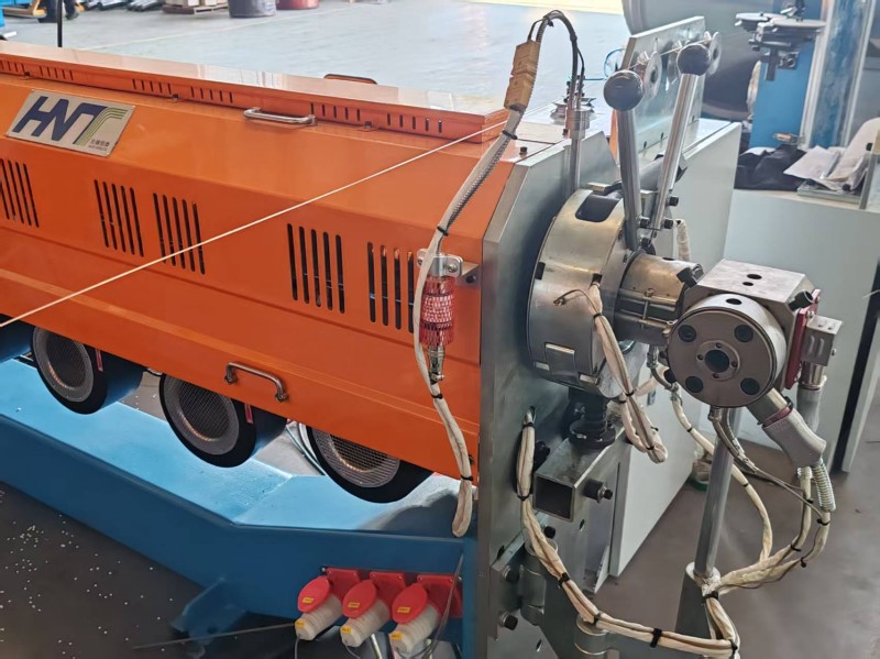 High Speed Wire Extrusion Machine